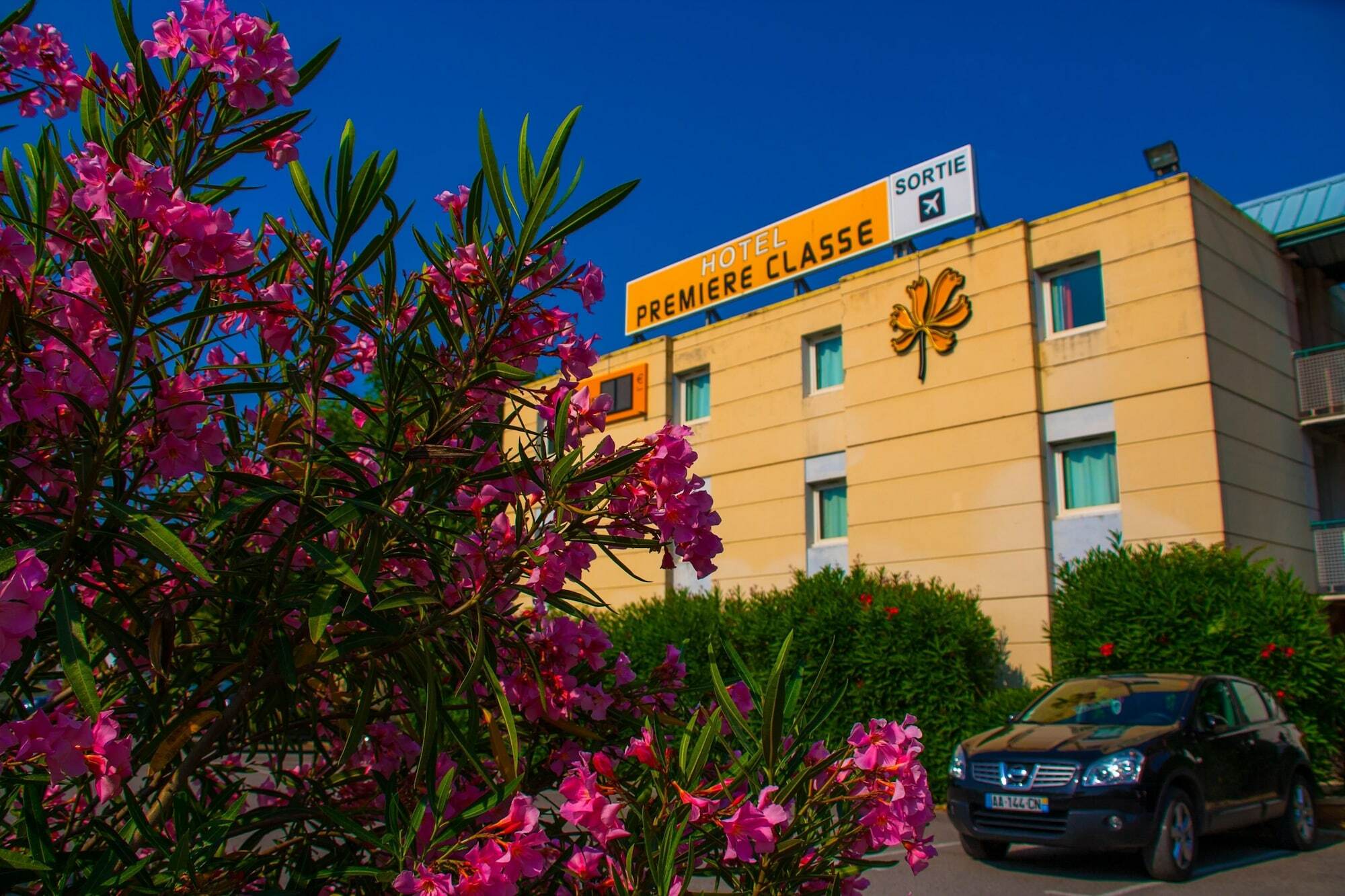 Greet Hotel Montpellier Aeroport Parc Des Expos Могио Екстериор снимка