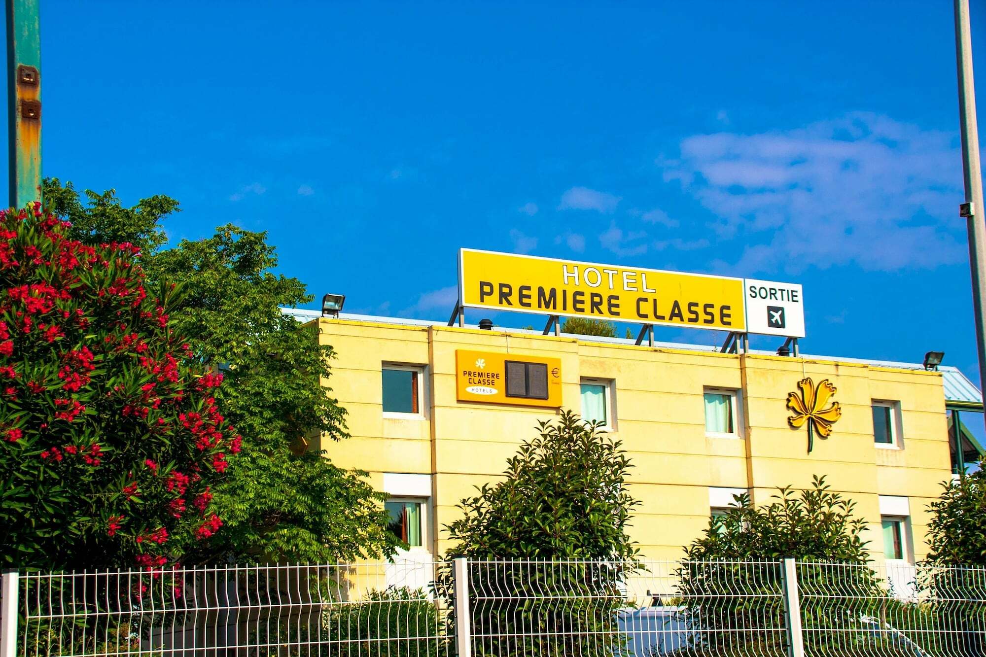 Greet Hotel Montpellier Aeroport Parc Des Expos Могио Екстериор снимка