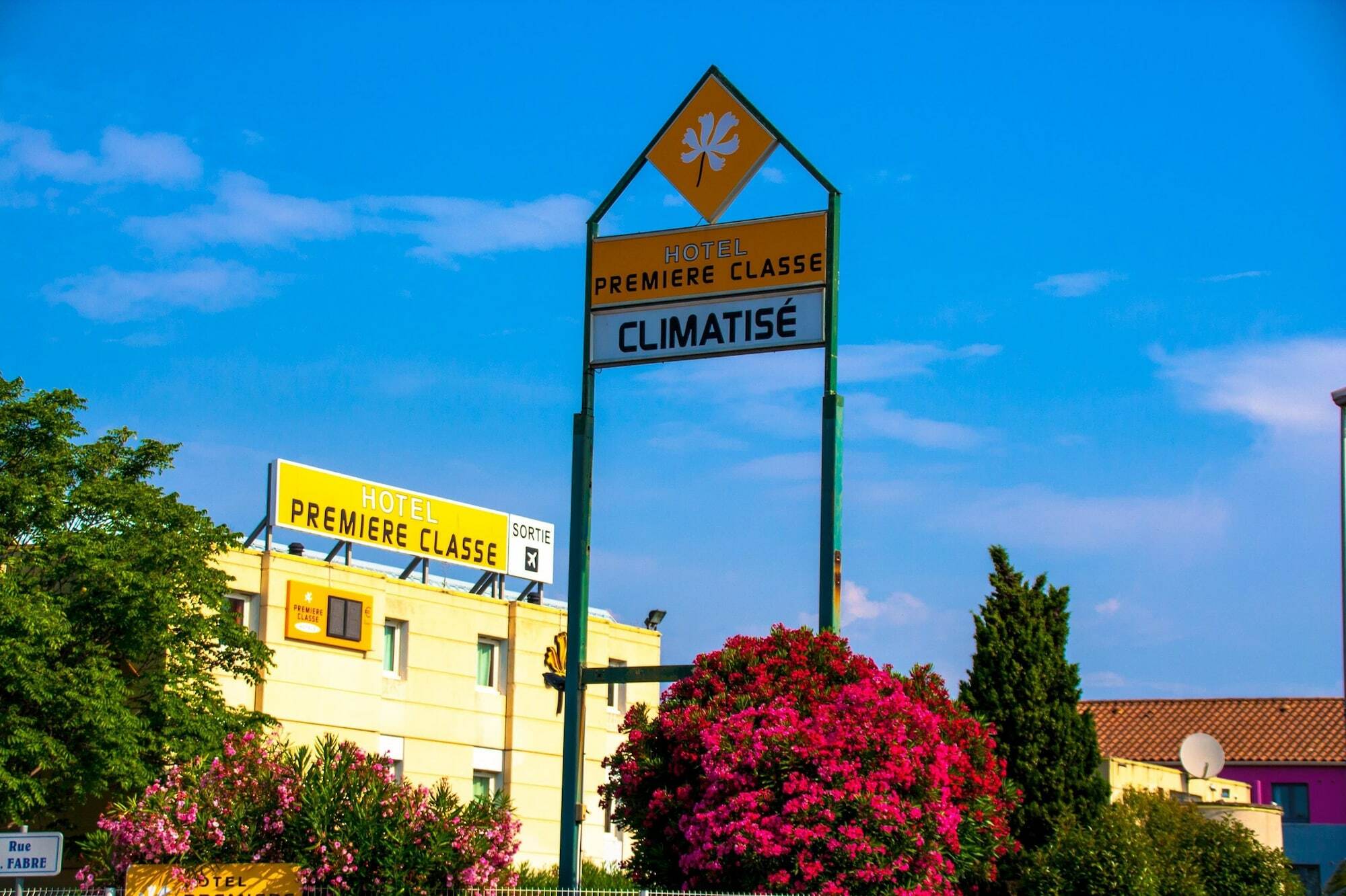 Greet Hotel Montpellier Aeroport Parc Des Expos Могио Екстериор снимка